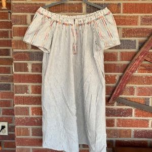 Gorgeous grey pinstripe with embroidery Knox Rose off the shoulder dress EUC